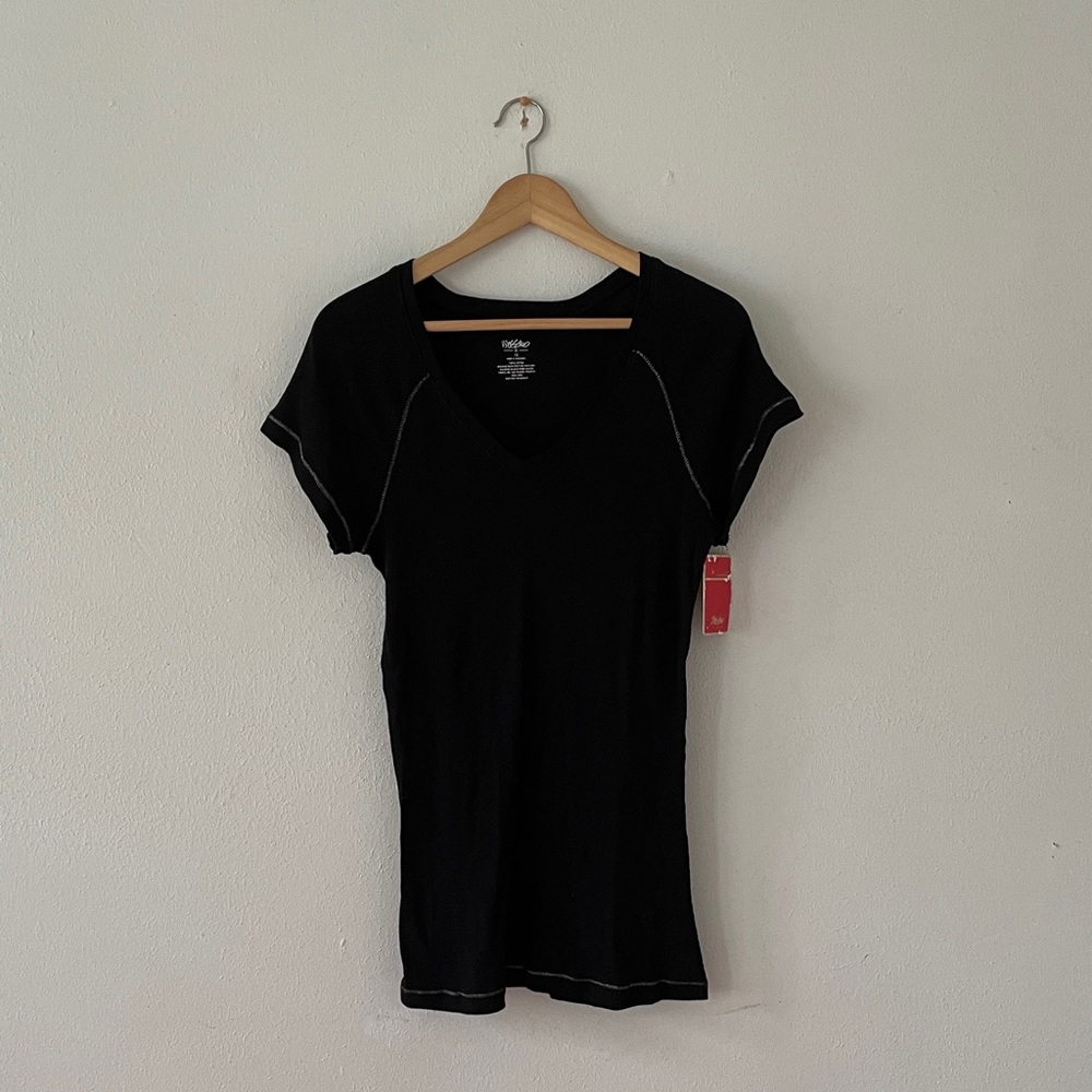 Vintage 2000’s Mossimo Supply Vneck T-shirt Ribbed Lightweight Y2K Tee Black